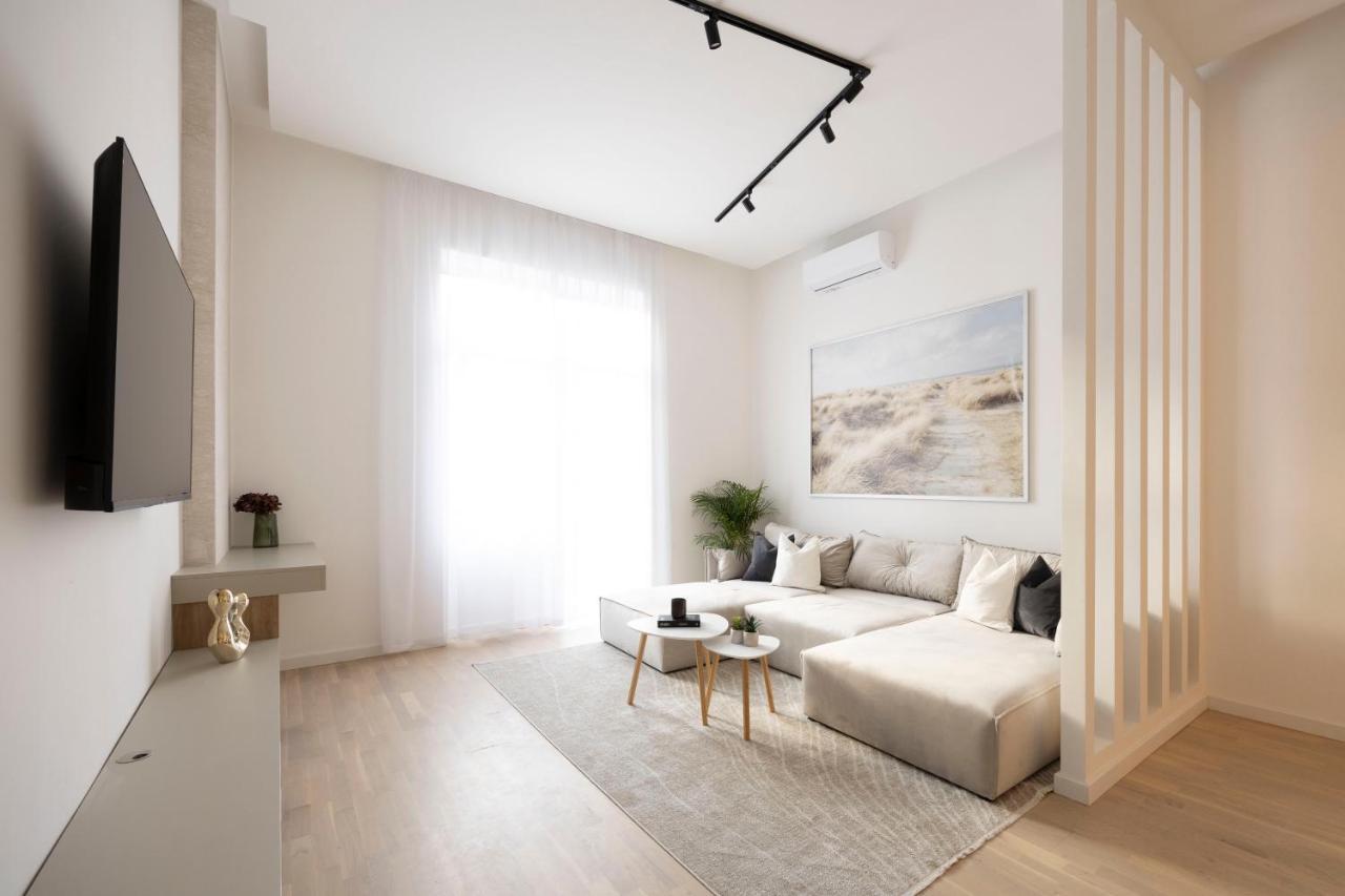 Luxurious & Spacious Central Residence With Balcony Budapeszt Zewnętrze zdjęcie